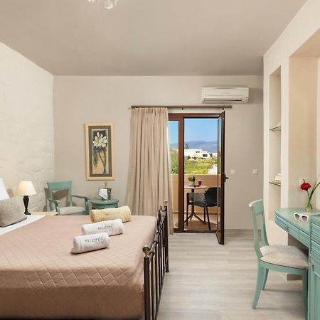 Mistral Hotel - For Solo Travelers Maleme  Exterior photo