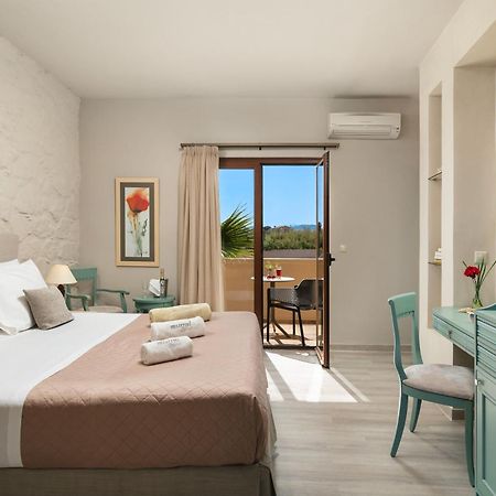 Mistral Hotel - For Solo Travelers Maleme  Exterior photo