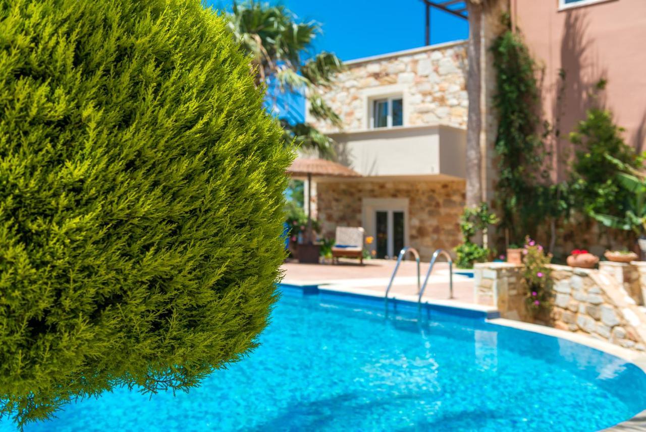 Mistral Hotel - For Solo Travelers Maleme  Exterior photo